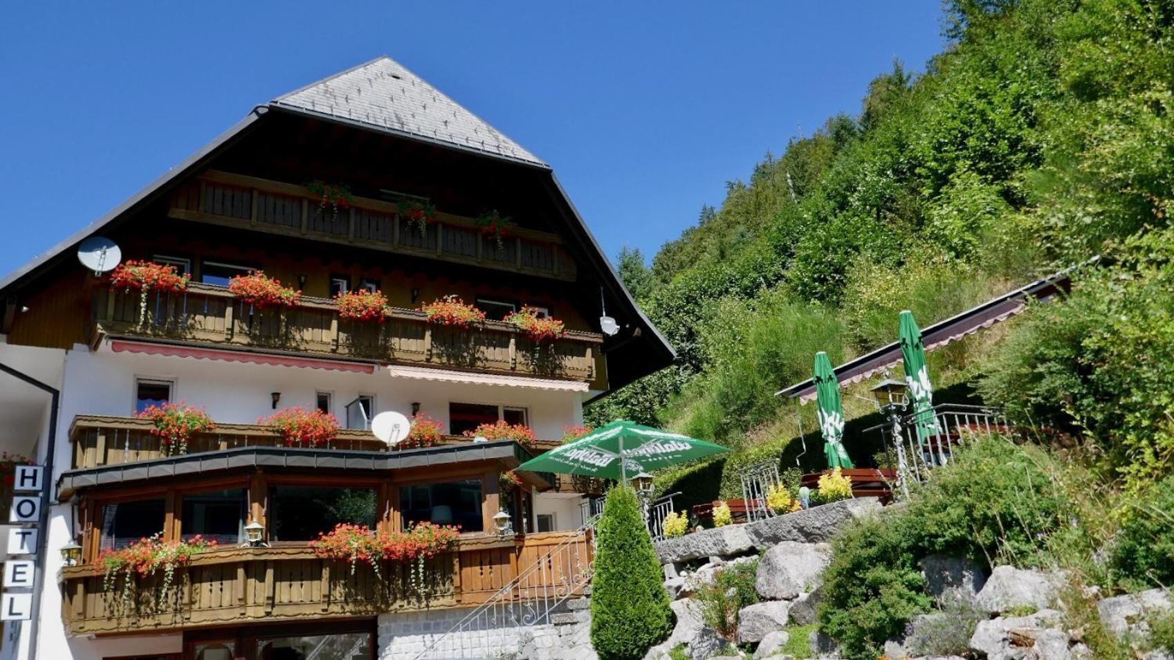 Hotel Silberfelsen Menzenschwand Exterior photo